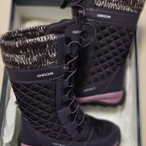 Geox Kids DK Purple Quilted Winter Boots Size: 11